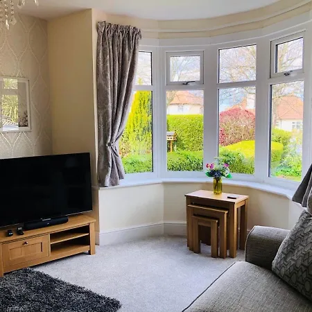 別荘 Acacia Breezes - Delightful Semi スカーバラ